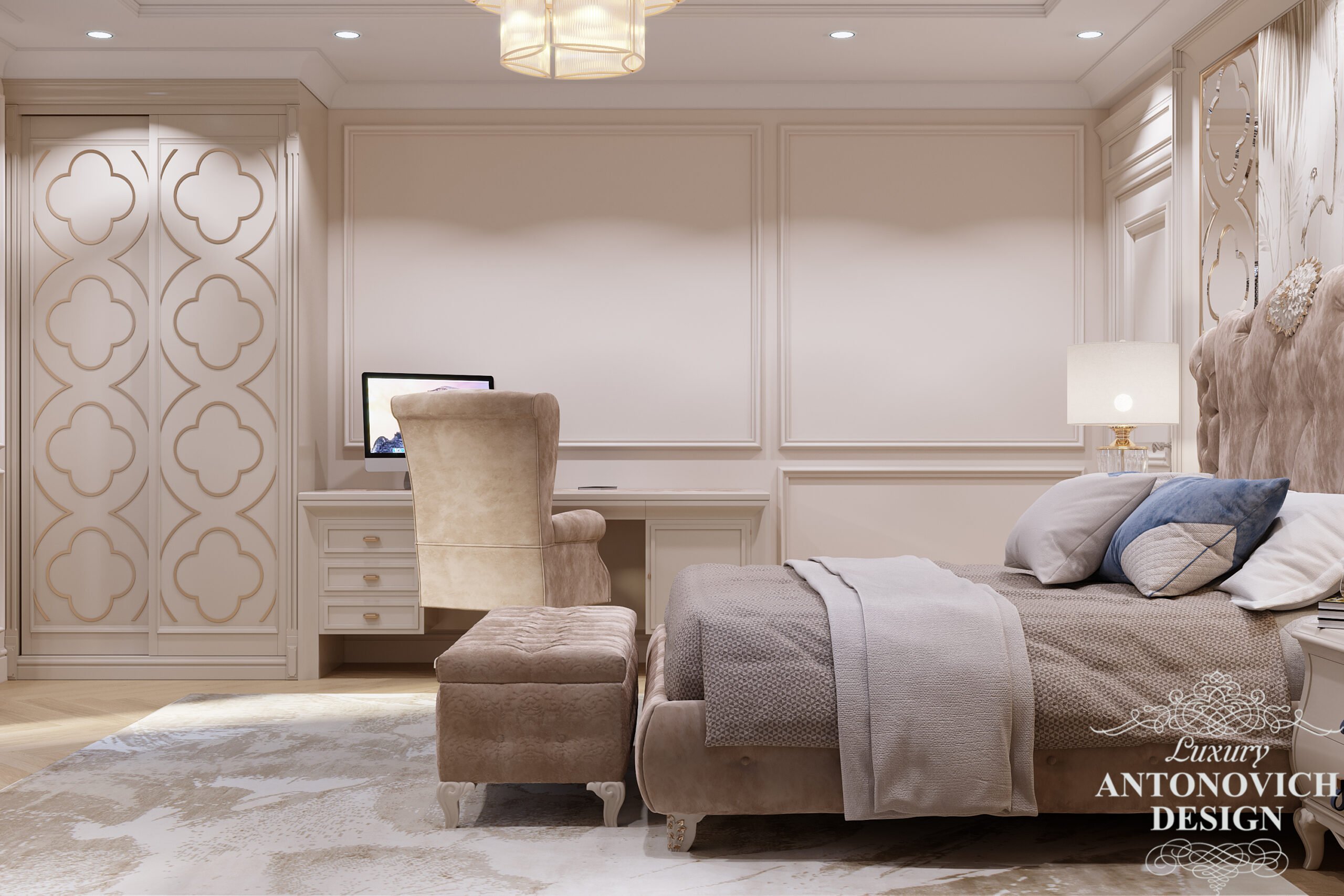 Розкішне ліжко з великим узголів'ям в проекті спальні в стилі неокласики у витонченого бежевих відтінках